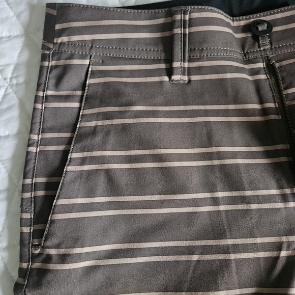 NWT Volcom Surf N Turf Hybrid Shorts - Picture 7 of 8